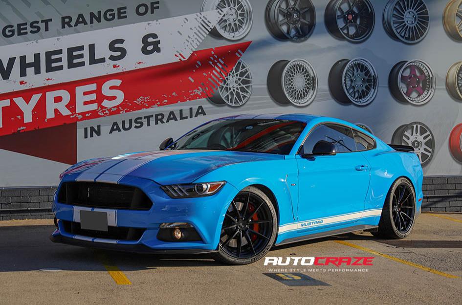 FORD MUSTANG SECTOR SATIN BLACK